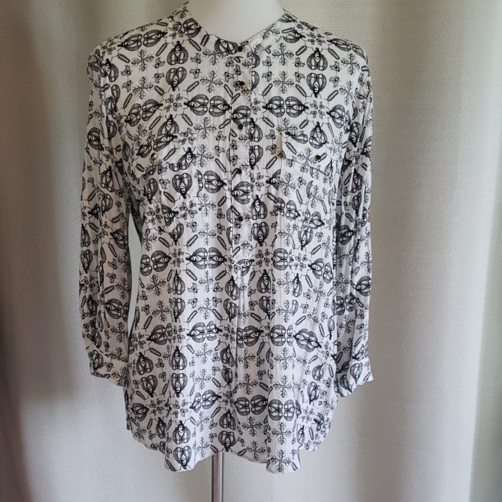 Stylus Insect Print Blouse Size XL